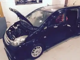 TOYOTA ISIS 2007